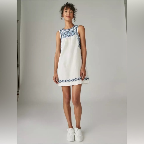 Lucky Brand Boho Blue Embroidered White Cotton Linen Blend Shift Dress Sz Small - Picture 2 of 12